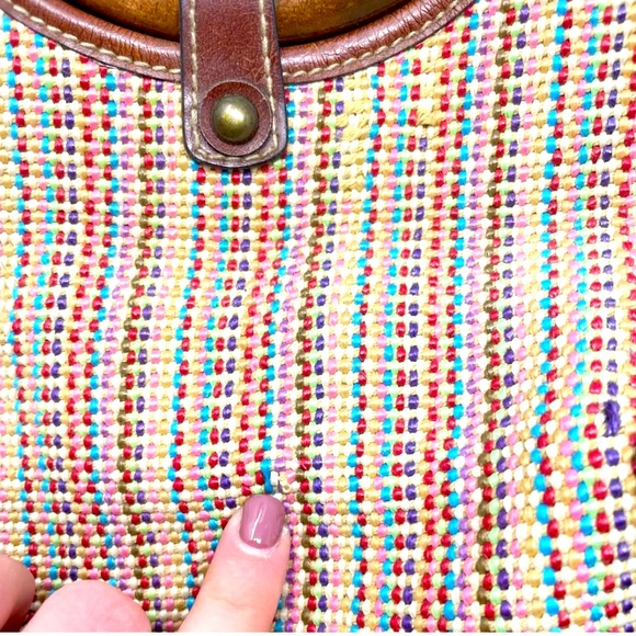 Fossil Multicoloured woven bag.Great condition - Picture 10 of 11